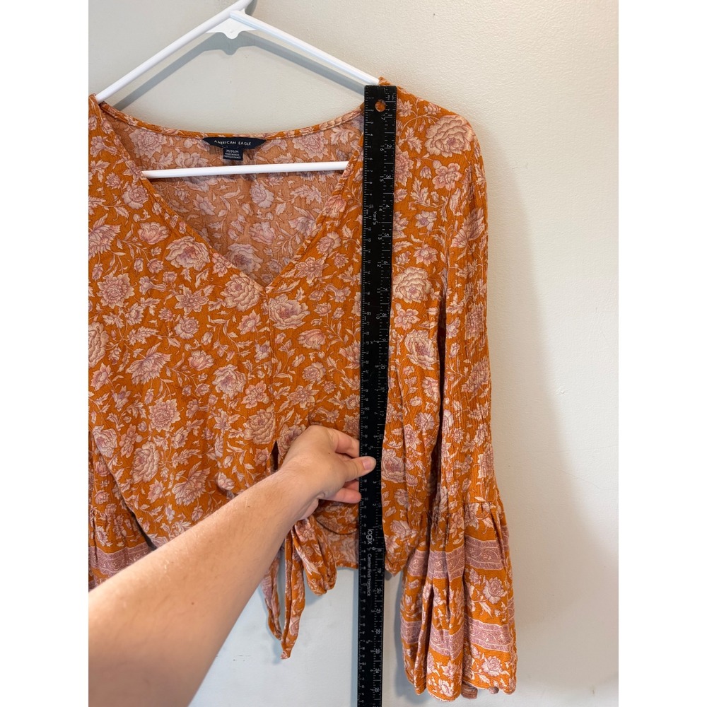 American Eagle Floral Tie Front Bell Sleeve Crop Top Rust Orange Boho Womens M - Picture 6 of 8